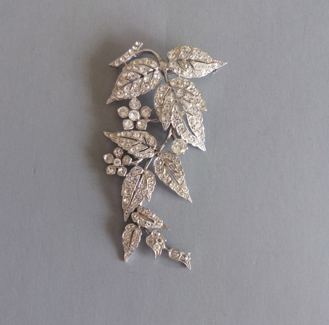 ENGLISH brilliant clear rhinestones sterling silver jointed brooch