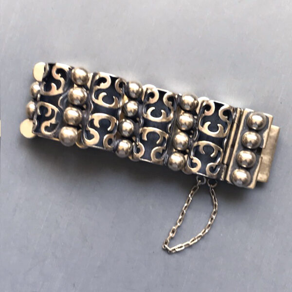 MEXICO Taxco bracelet by Victoria Ana Maria Nunez de Brilanti Double Shadowbox Angel