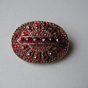 VICTORIAN antique garnet locket back brooch to hold a treasured photo or lock of hair