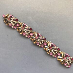 BRACELET pink and red enameled flower links bracelet decorated by red demi-lune rhinestones