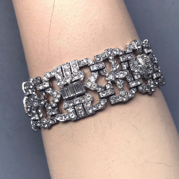 DEROSA signed bracelet in an open design with brilliant clear rhinestones in a masterful setting,1930s