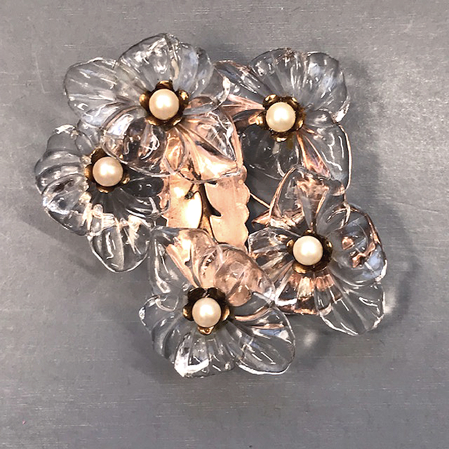 JELLY BELLY unusual flowers brooch with rippled clear Lucite flowers and glass pearl centers - Image 2